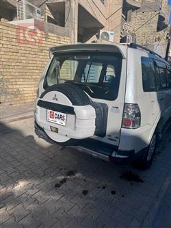 ميتسوبيشي باجيرو